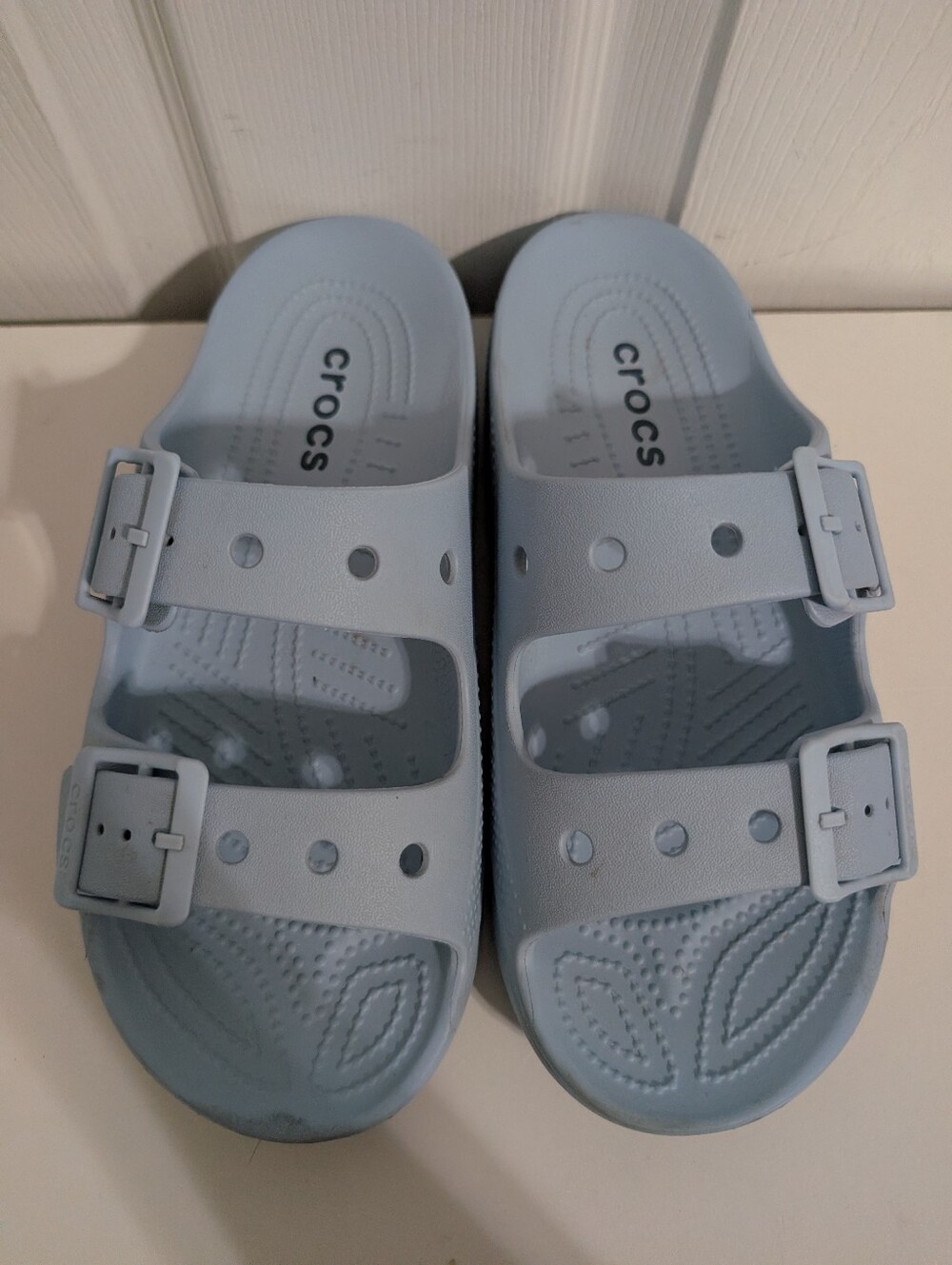 Crocs Womens Saturday Sandals Blue Slides Buckle Size 8